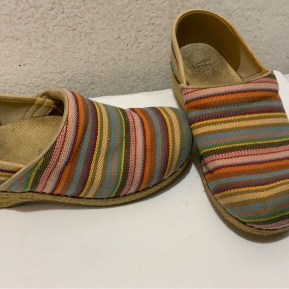 Dansko shoe multi color stripes size 39 - Picture 4 of 8